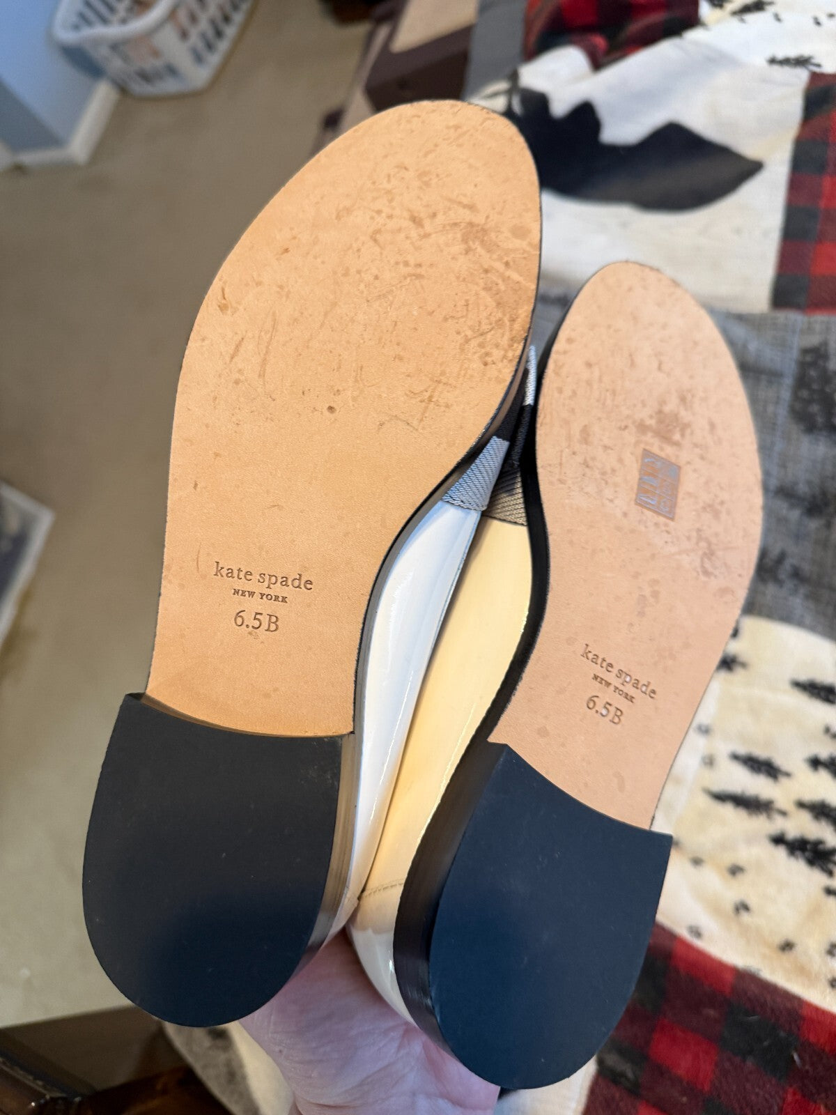 Kate Spade New York Loafers Womens 6.5B Cream Patent Leather