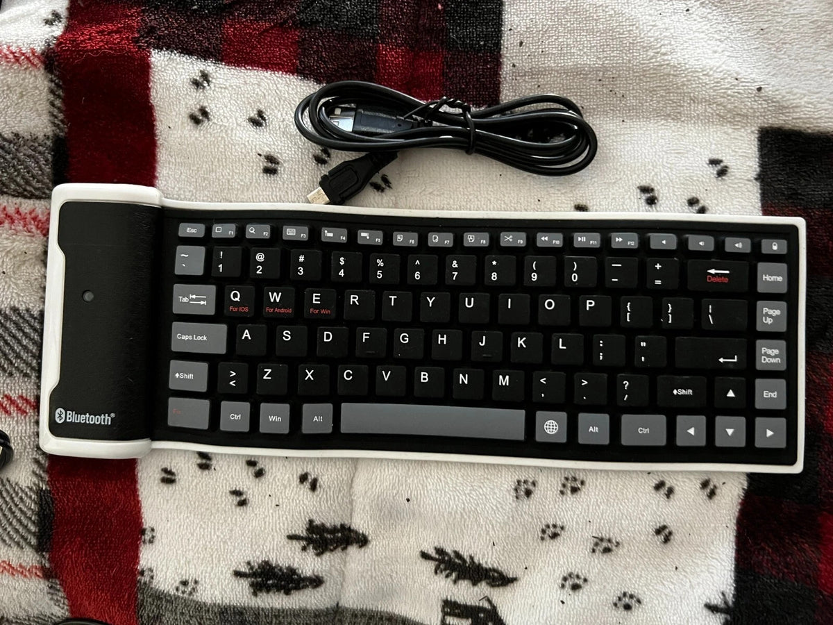 Home Office Bundle Dell Wired Keyboard Dell Briefcase Cyber Acoustics PC Headset