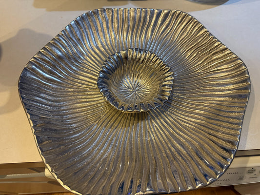 Cast Aluminum Chip & Dip Server Sand Dollar Sea Urchin Coastal Silver Tray NEW