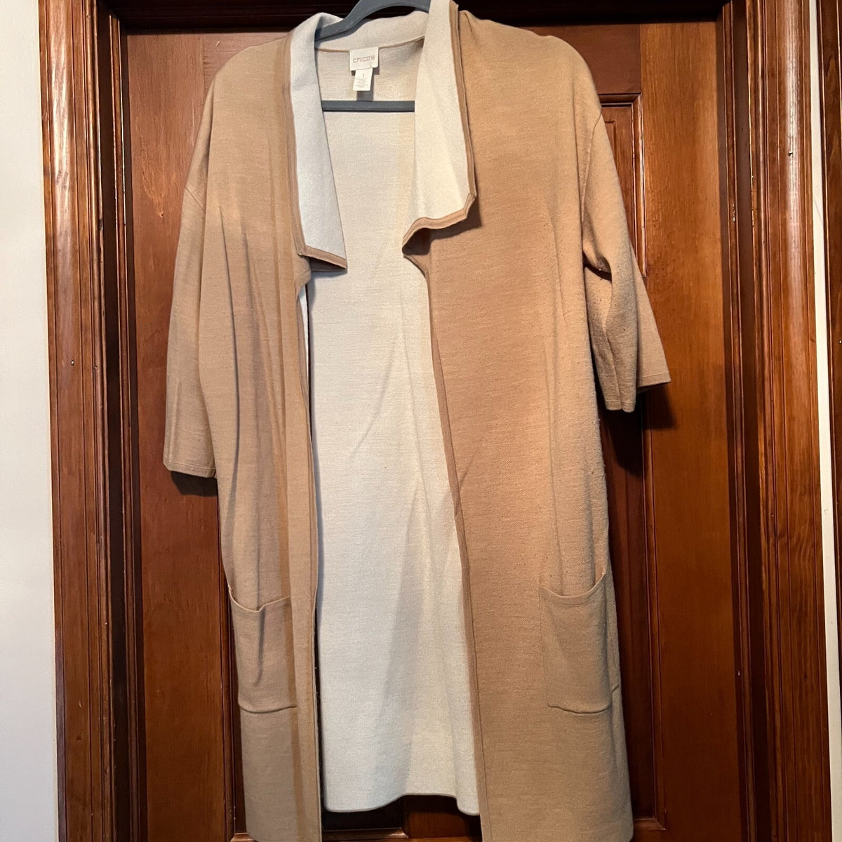 Chico's Size 1 (M) Camel Tan Ivory Cardigan 3/4 Sleeve