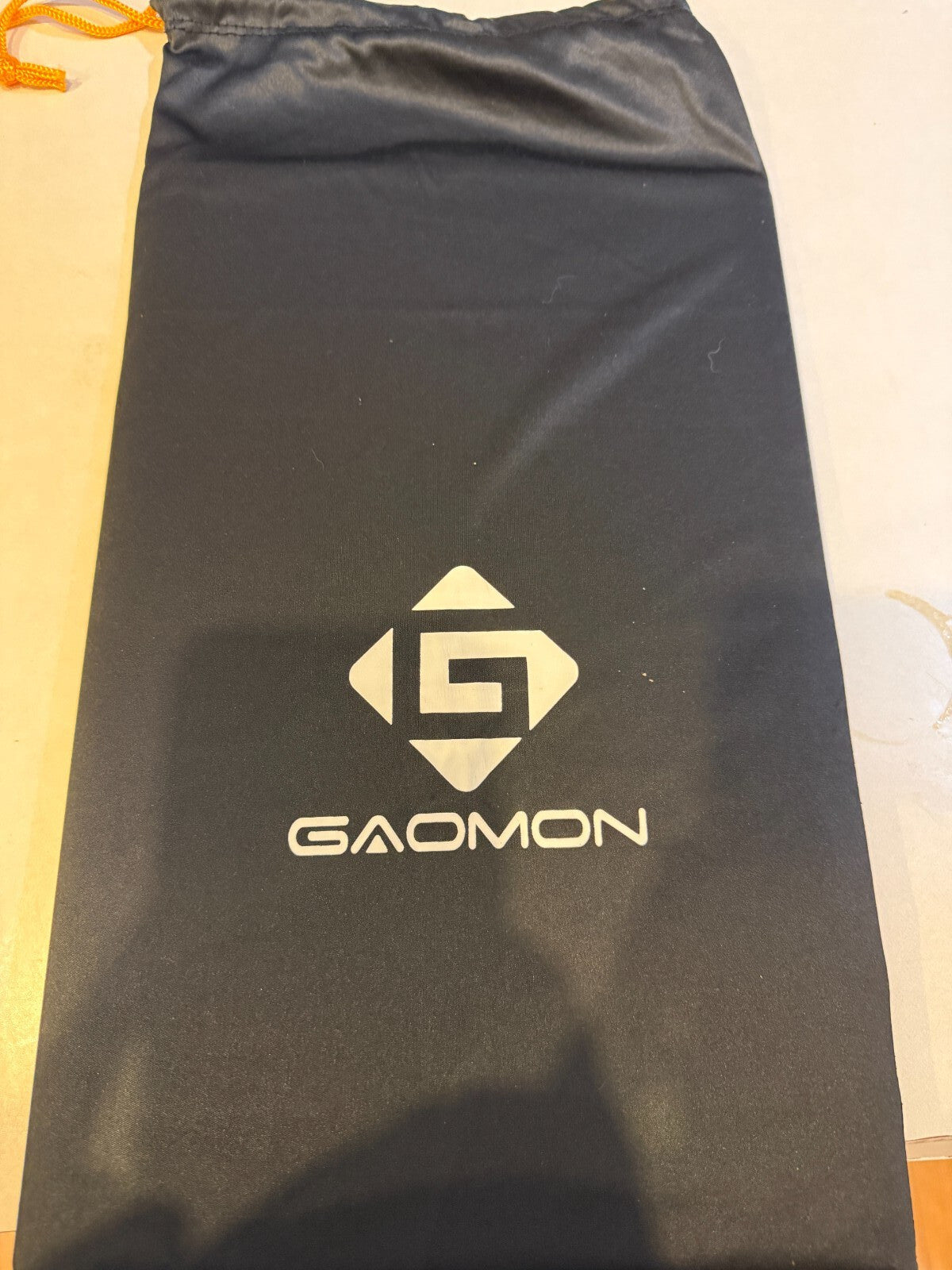 GAOMON M10K 2018 Graphics Drawing Tablet 10x6.25 Battery-Free Pen Mac Windows