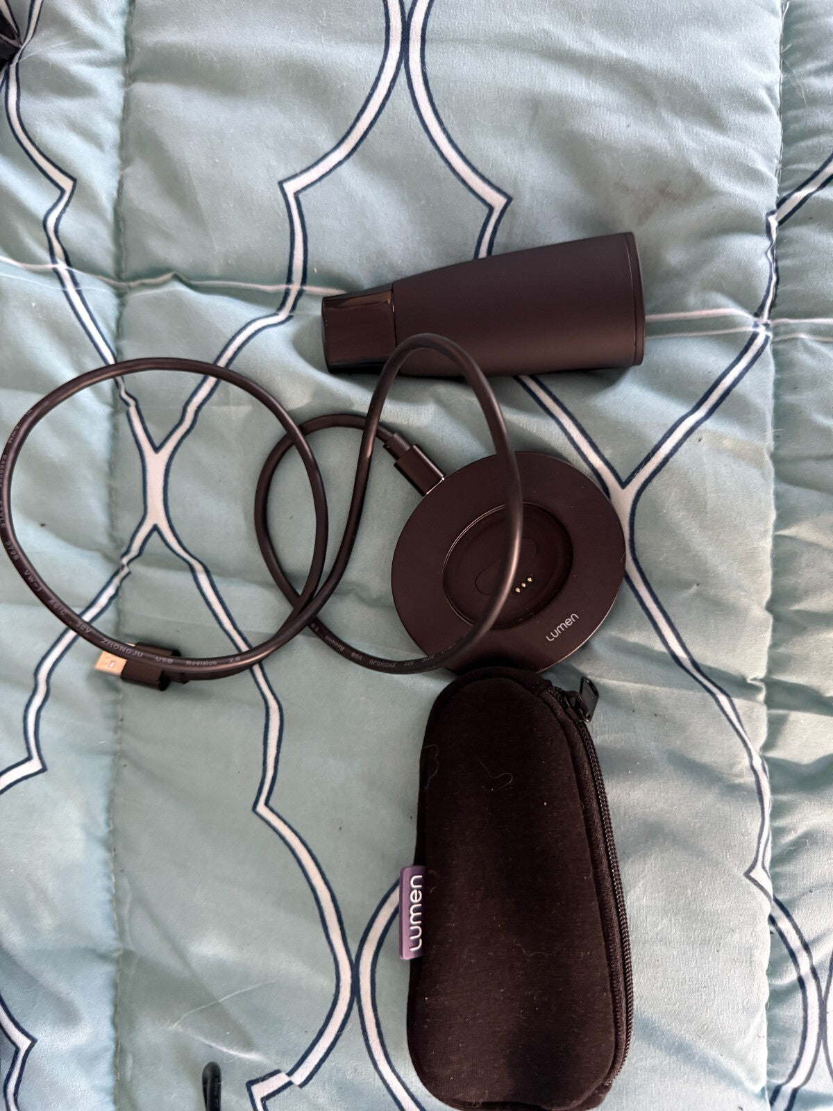 Lumen Metabolism Tracker and Mad Muscle Google Fit band