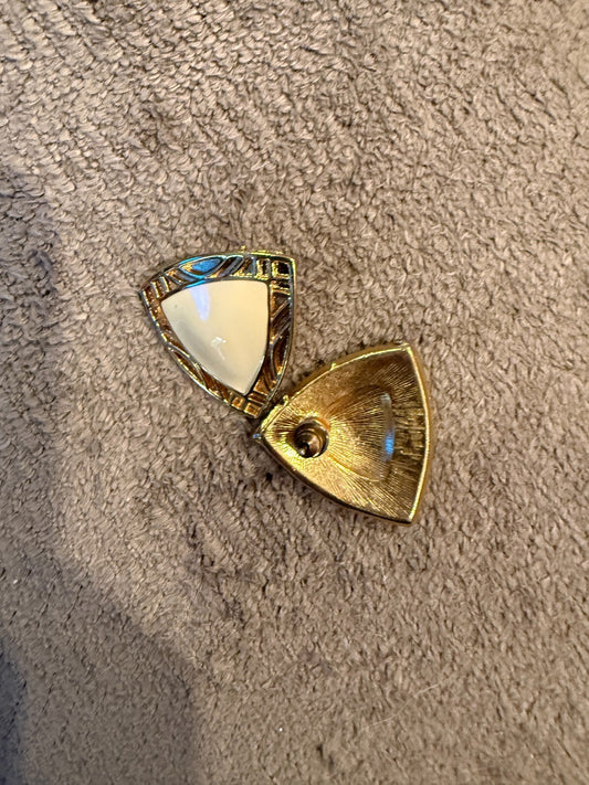 Vintage 80s Cream Enamel Gold Tone Triangle Shield Earrings Pierced Art Deco Sty